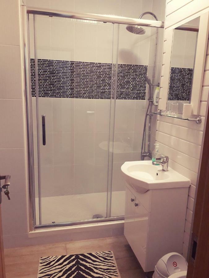 Iasi City Break Rooms Eksteriør bilde